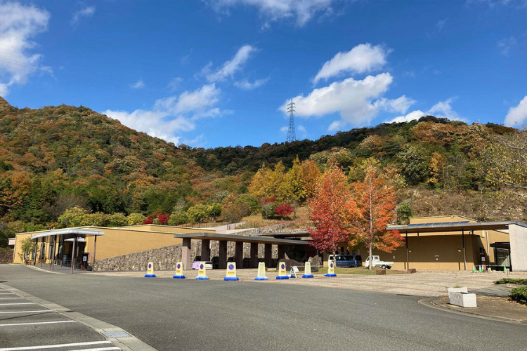 西脇多可広域斎場 やすらぎ苑